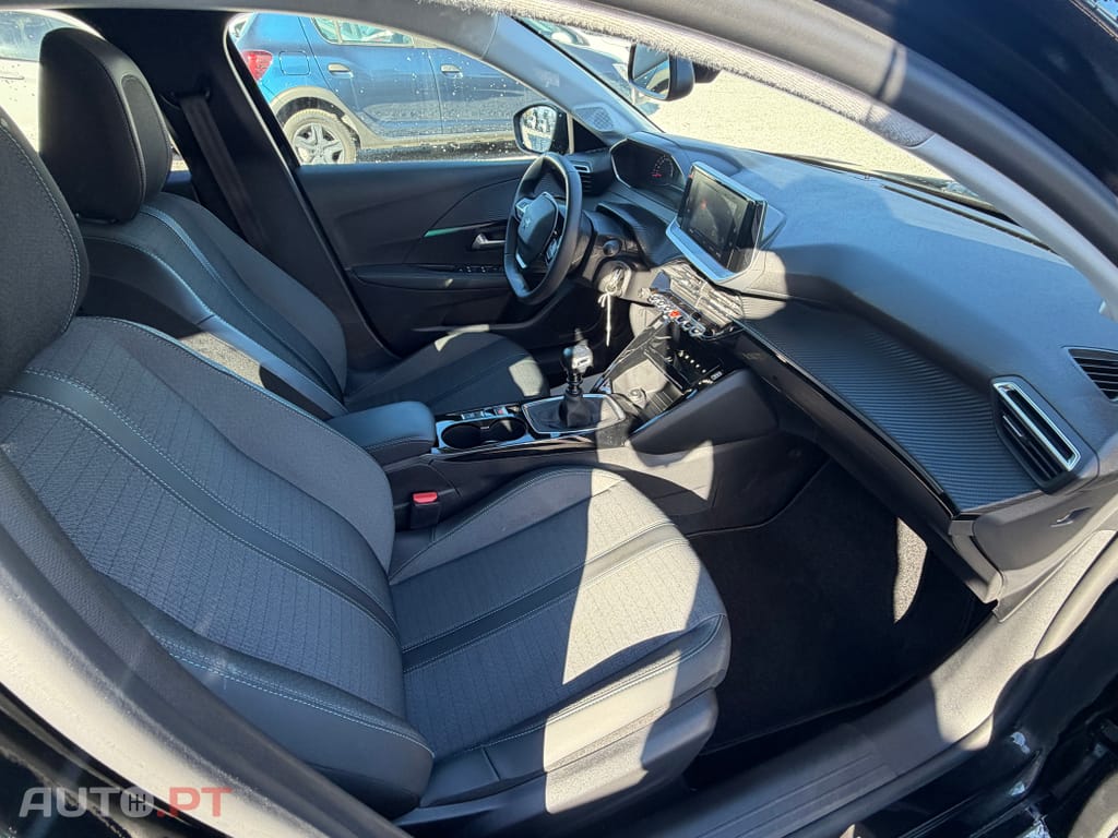 Peugeot 208 PureTech 100 Allure