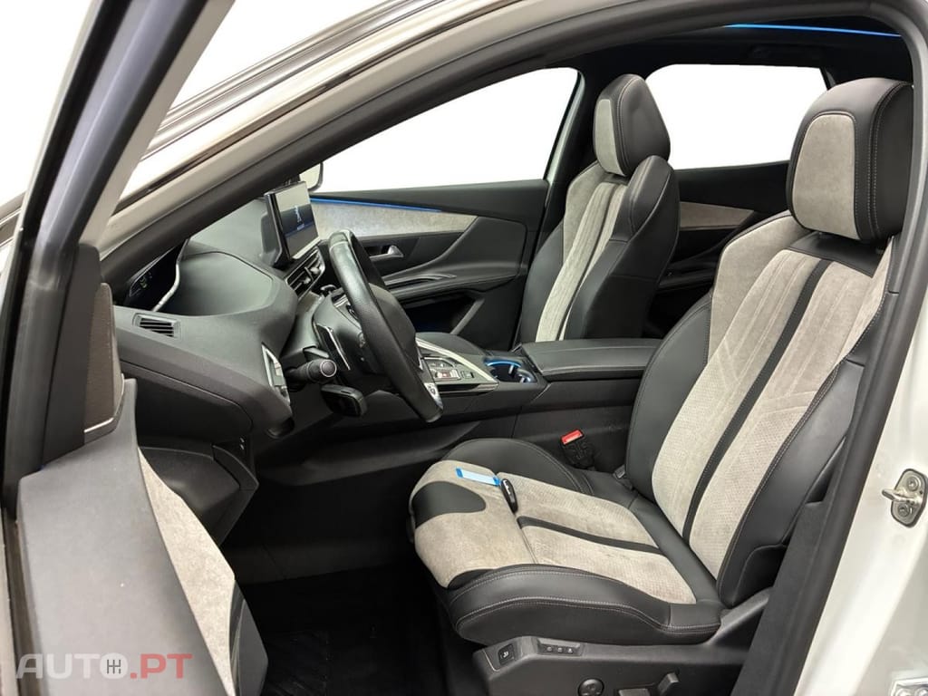 Peugeot 3008 1.6 Hybrid4 GT e-EAT8
