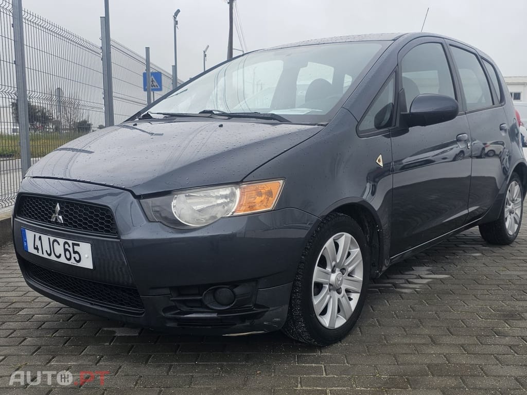 Mitsubishi Colt 1.1 Inform