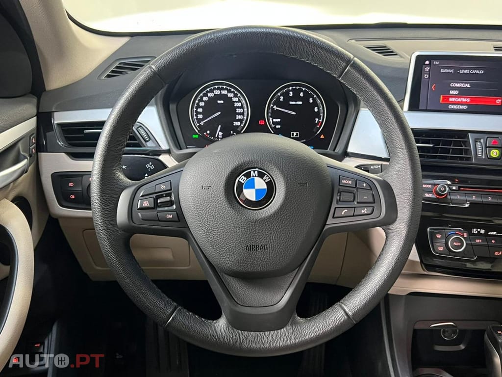BMW X1 xDrive25e Bunsiness Advantage