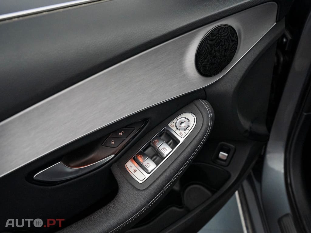 Mercedes-Benz C 300 de Avantgarde