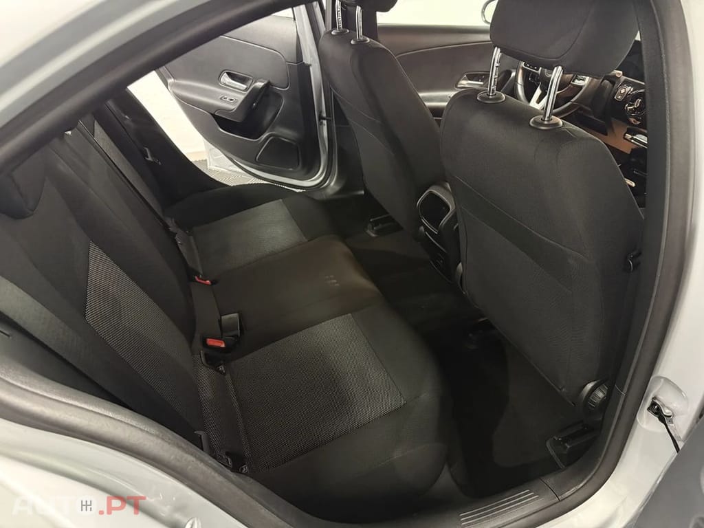 Mercedes-Benz A 180 d Business Solutions Aut.