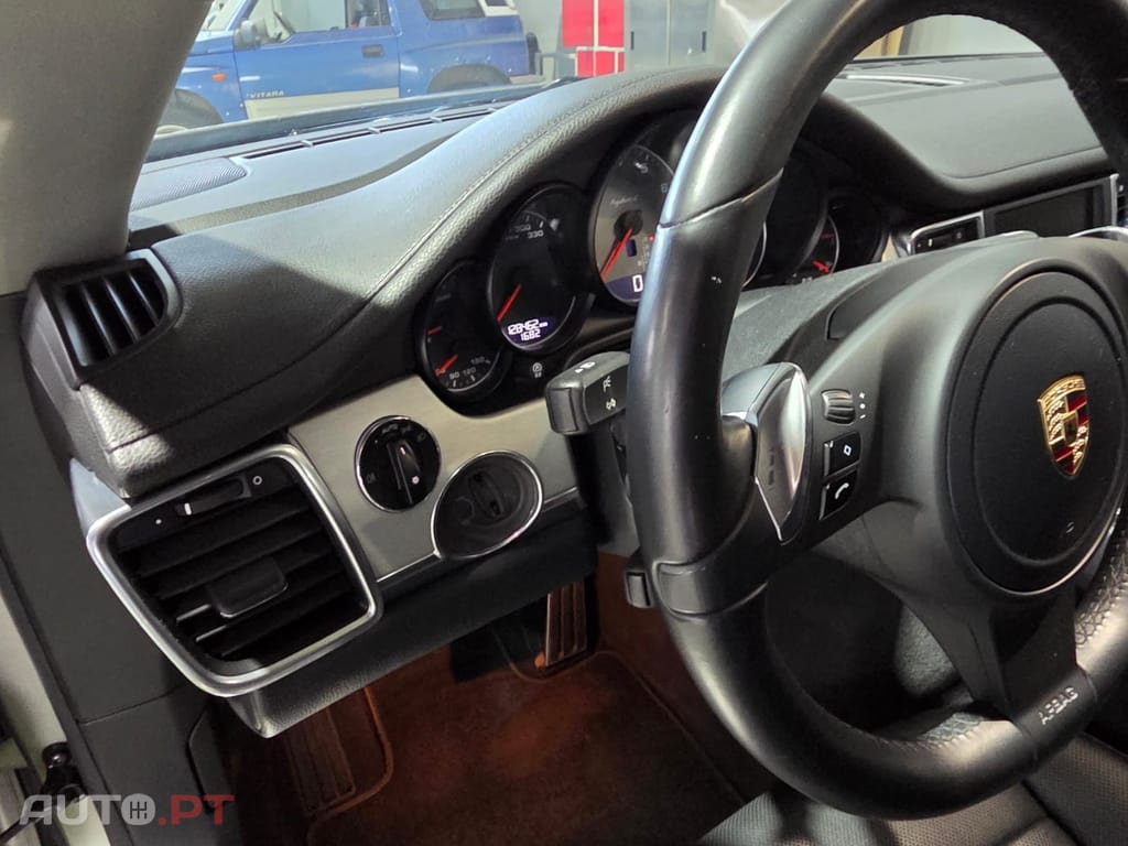 Porsche Panamera S Hybrid