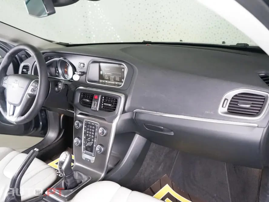 Volvo V40 1.6 D2 Summum