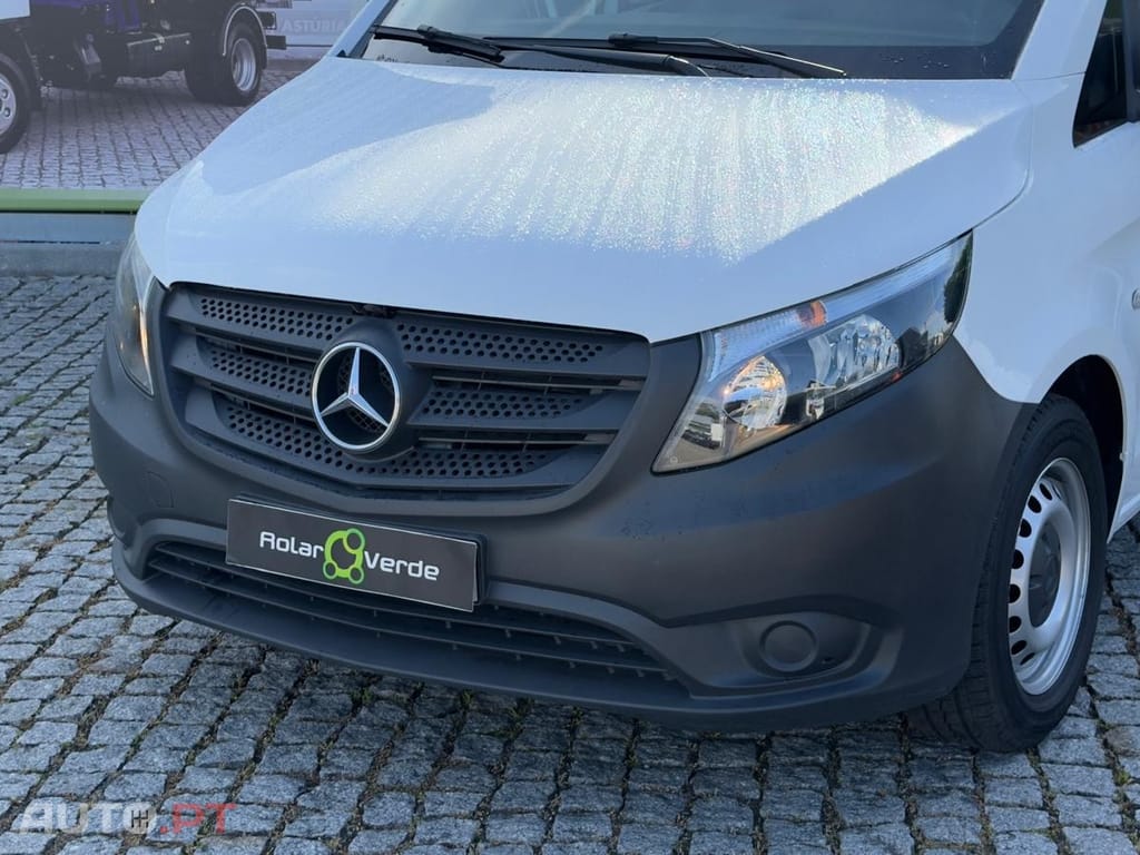 Mercedes-Benz Vito 9 LUGARES
