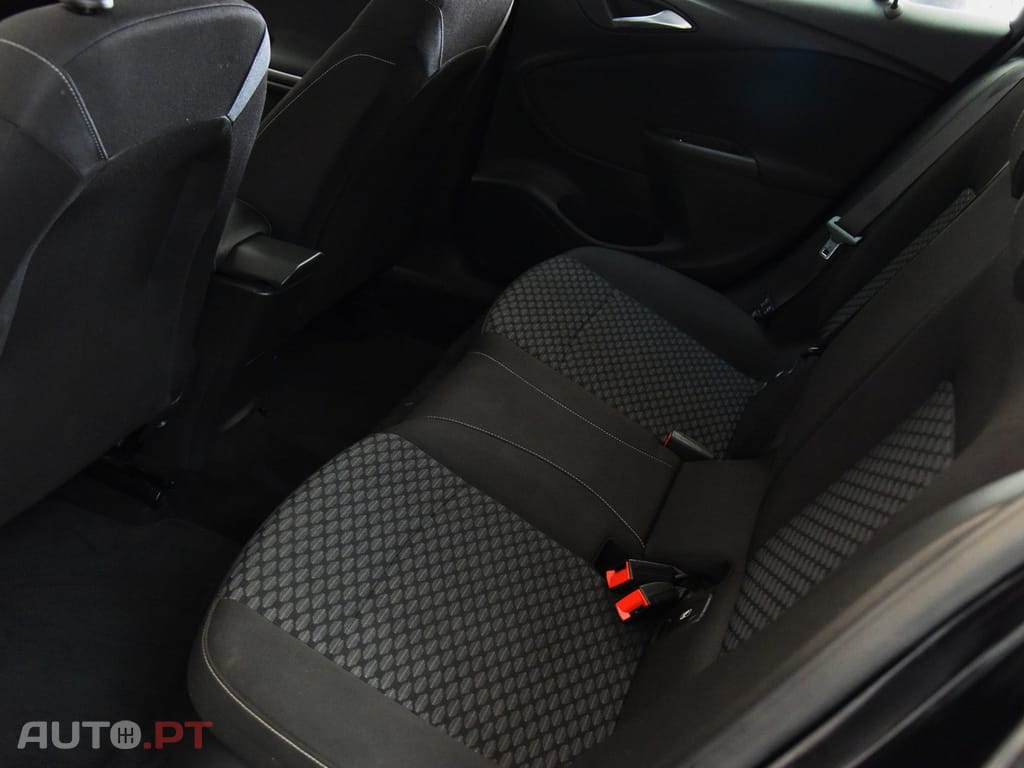Opel Astra Sports Tourer 1.4 T Innovation Active-Select S/S