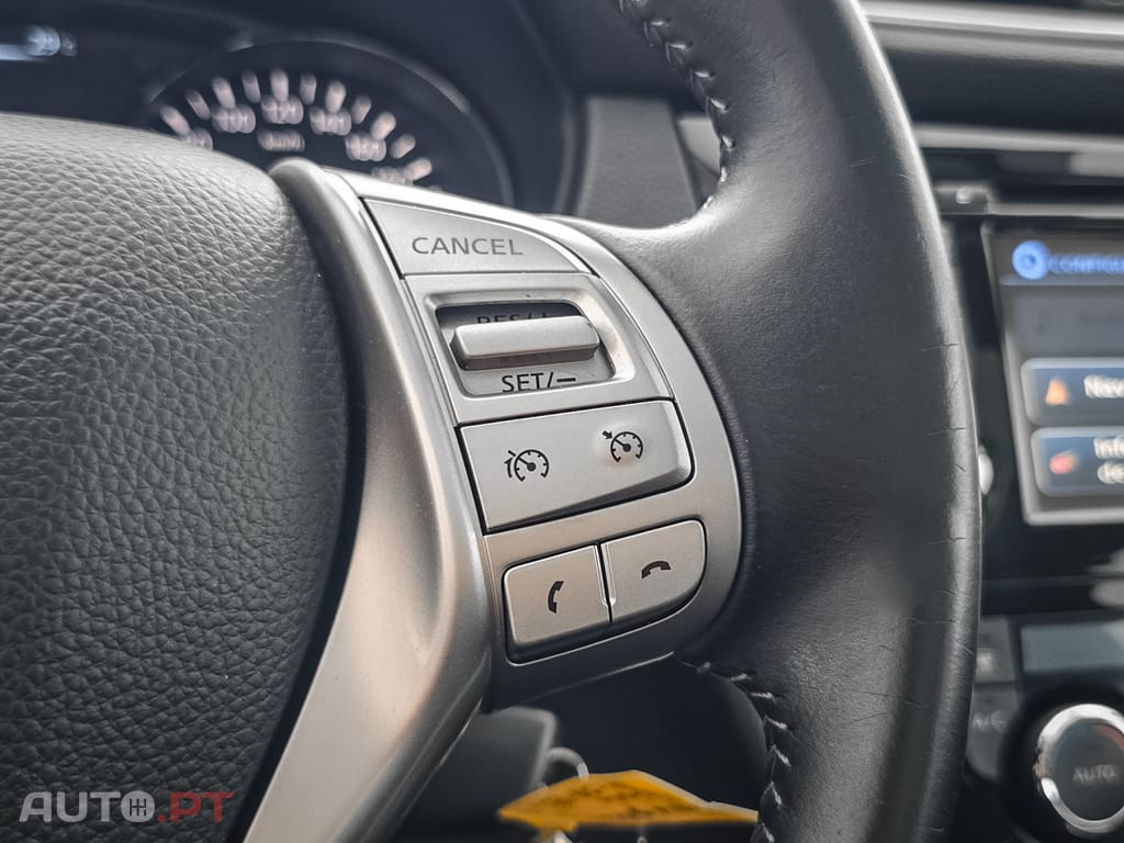 Nissan Qashqai 1.5 dCi N-Connecta
