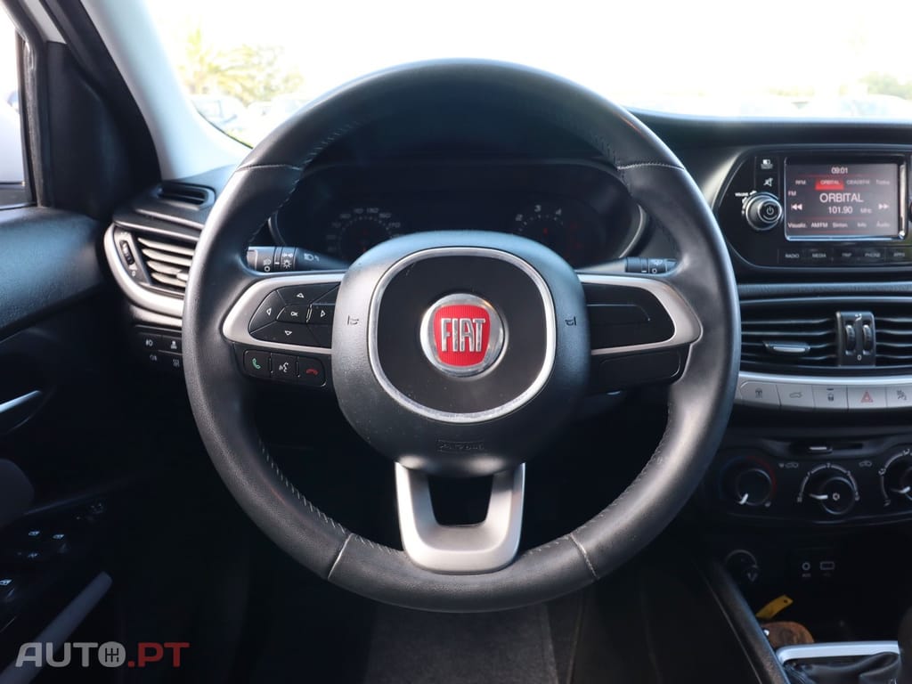 Fiat Tipo 1.3 M-Jet Easy