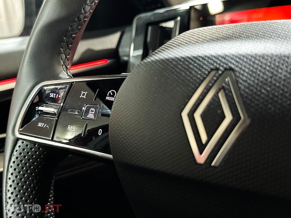 Renault Rafale 1.2 Full Hybrid E-Tech Techno