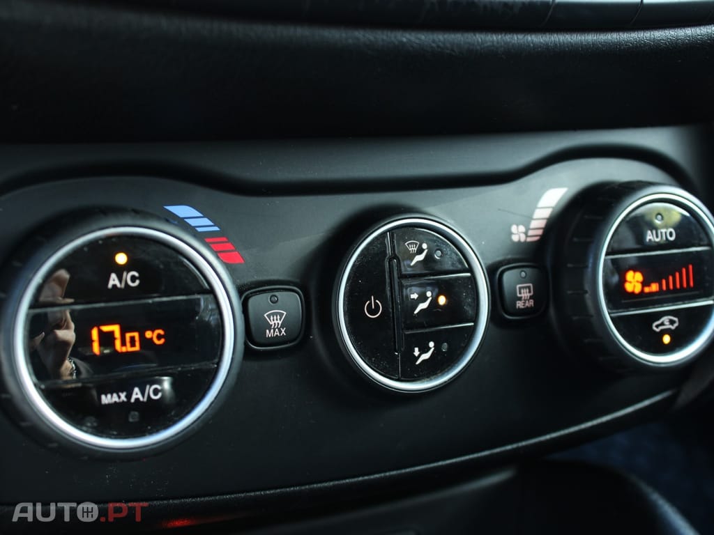 Fiat Tipo 1.6 M-Jet Lounge Tech