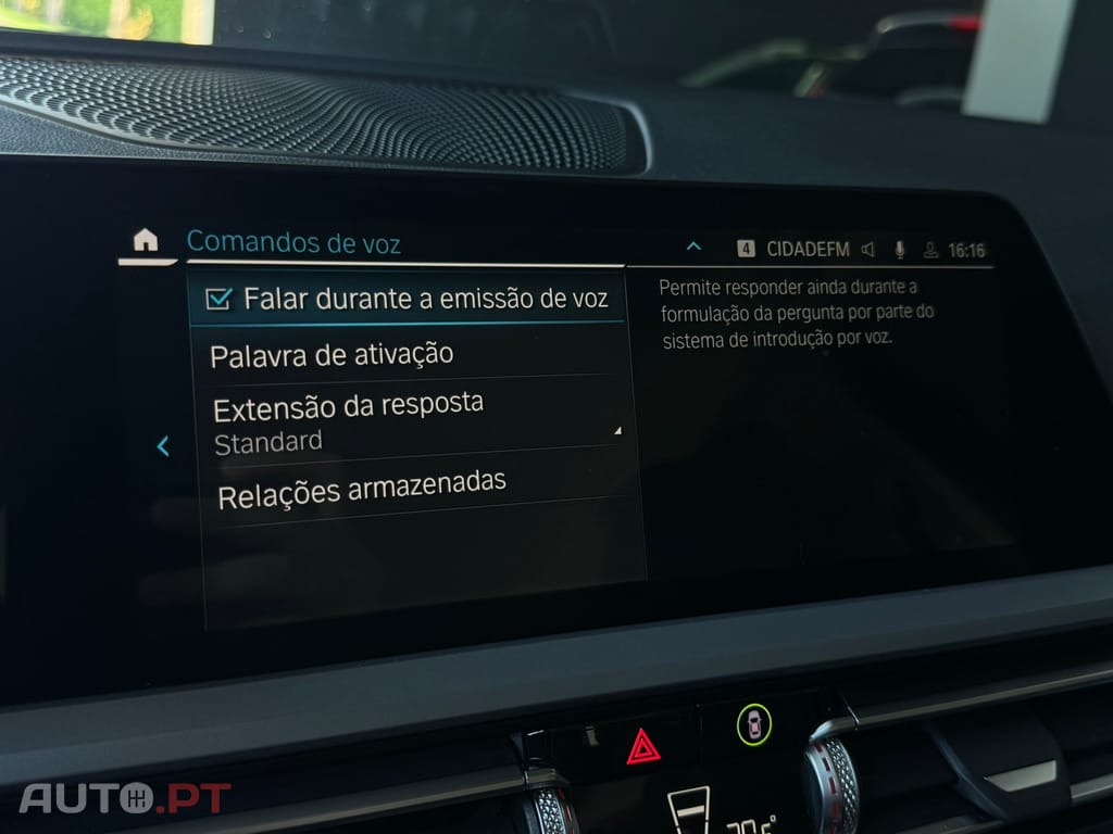 BMW 330 e Touring Auto
