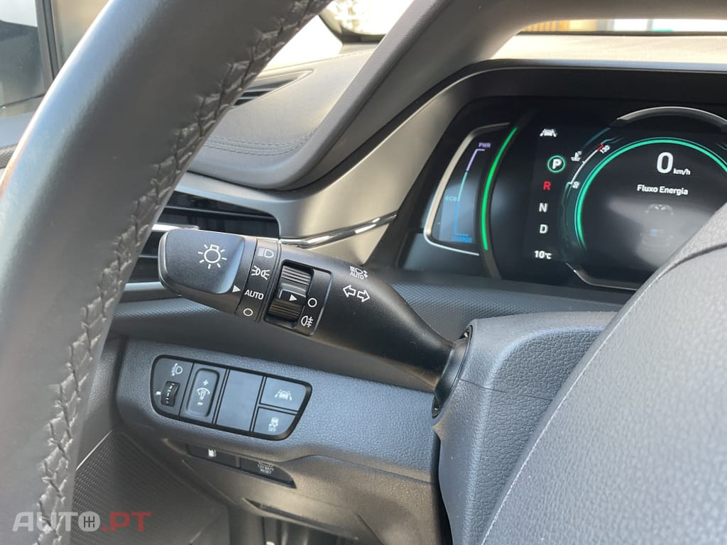 Hyundai Ioniq 1.6 GDI HEV