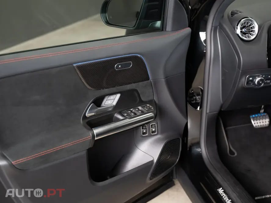 Mercedes-Benz GLA 250 e AMG Line