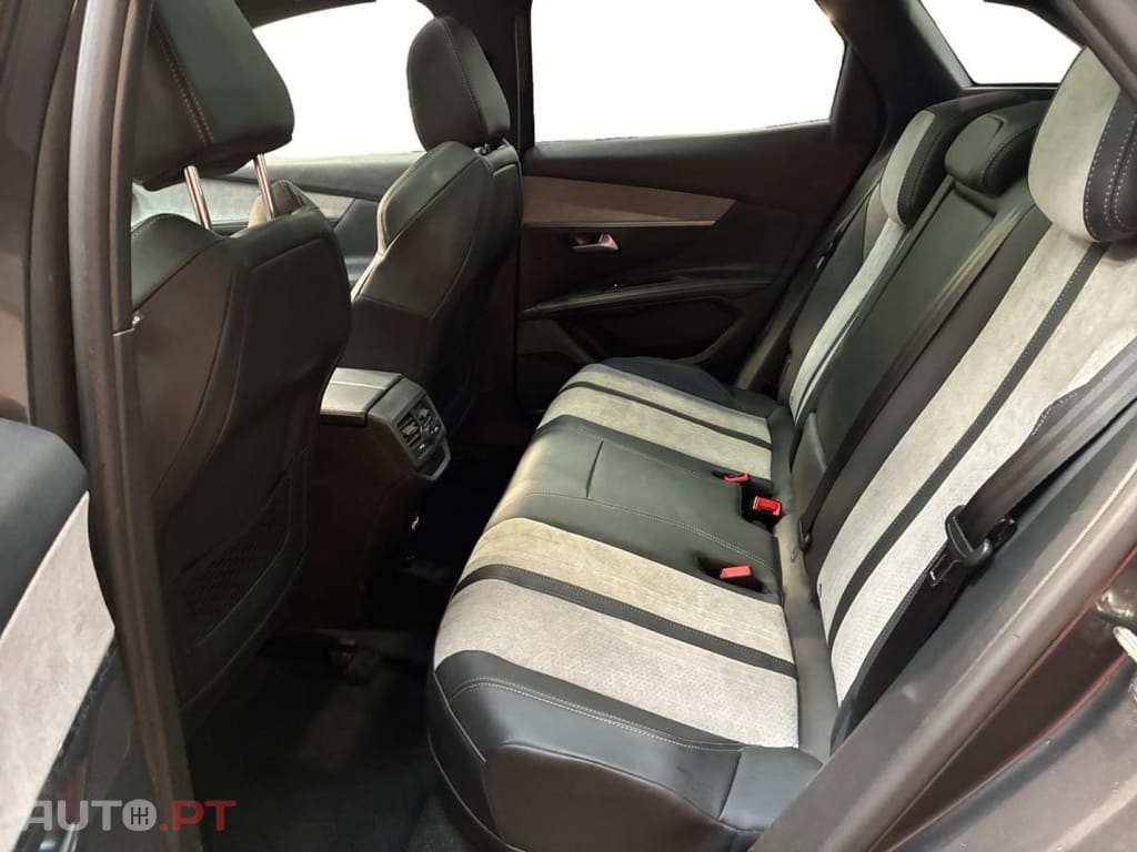 Peugeot 3008 1.6 Hybrid GT e-EAT8