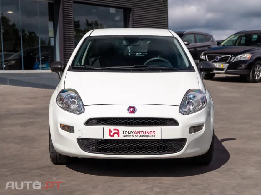 Fiat Punto 1.3 M-Jet Easy S&S — fotografia 12
