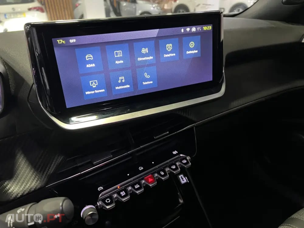 Peugeot 2008 1.2 Hybrid Allure e-DCS6