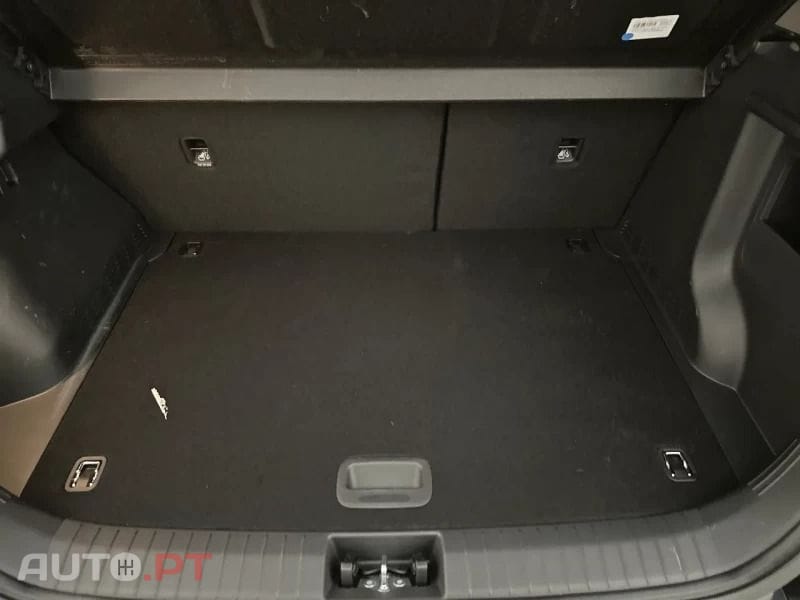 Hyundai Kauai EV 49kWh Premium (TT) I.V.A DEDUTÍVEL 