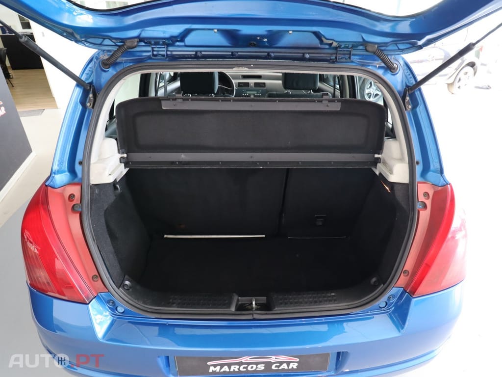 Suzuki Swift 1.3 DDiS GL