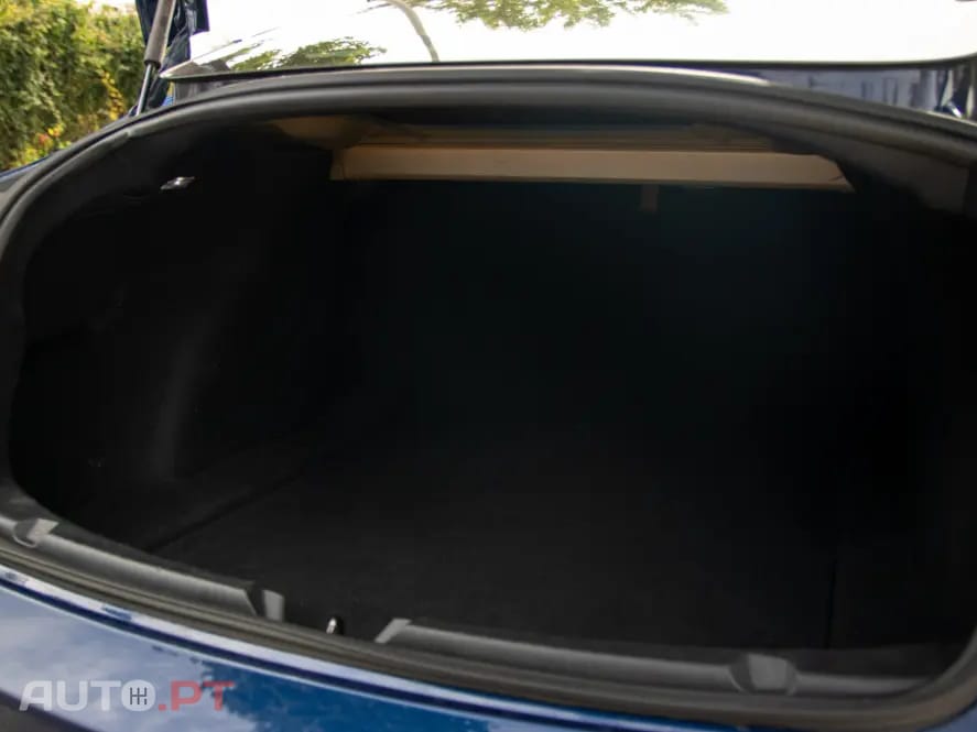 Tesla Model 3 Long-Range Dual Motor AWD