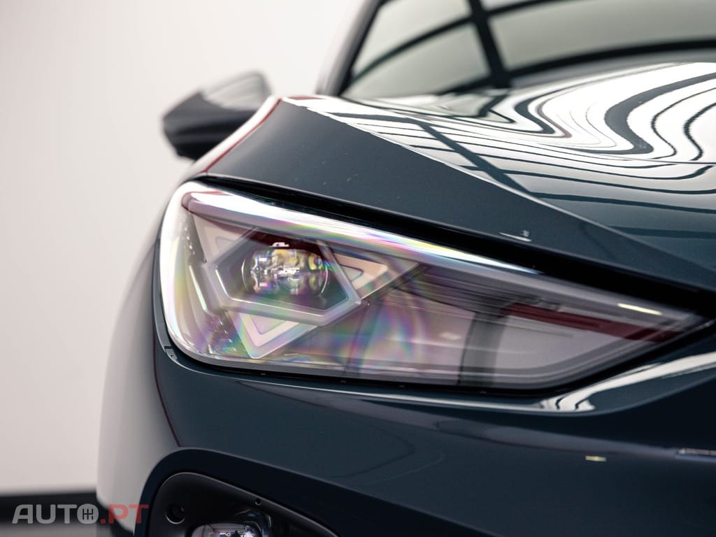 Cupra Terramar 1.5 e-Hybrid Tribe Edition DSG