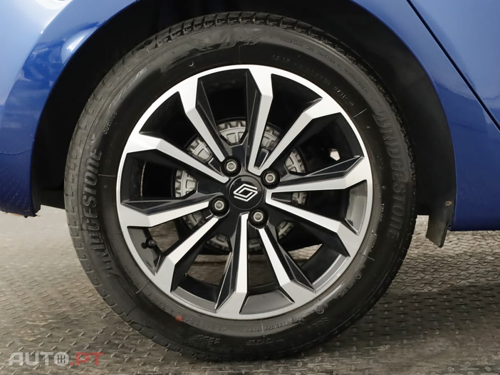Renault Clio Clio 1.0 TCe Techno Bi-Fuel