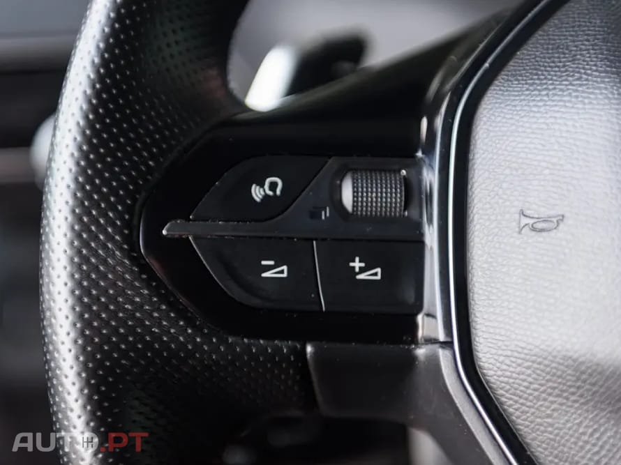 Peugeot 3008 1.5 BlueHDi GT EAT8