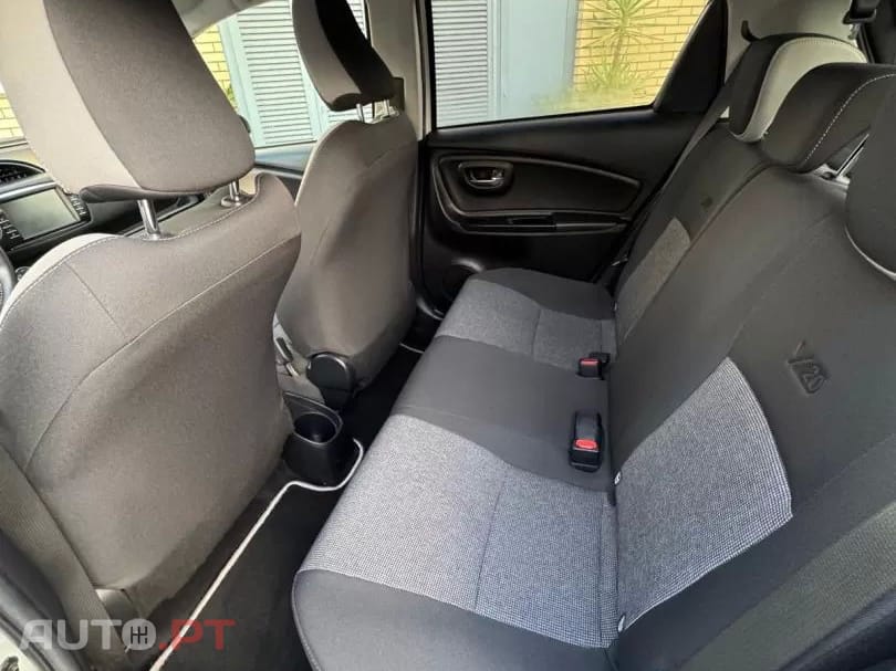 Toyota Yaris 1.0 VVT-i 20 Anos