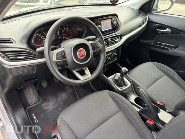 Fiat Tipo 1.3 M-Jet Easy