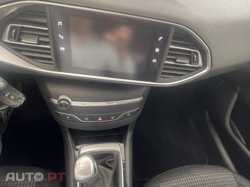 Peugeot 308 1.5 BlueHDi Style