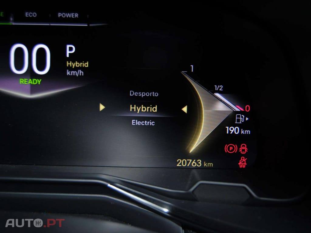 DS DS7 E-Tense Performance Line