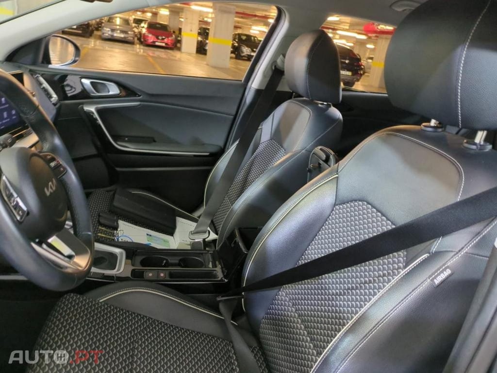 Kia Xceed 1.6 GDi PHEV Drive