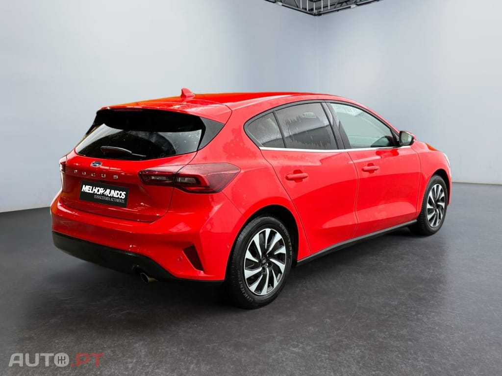 Ford Focus 1.0 Flexifuel mHEV Powershift Titanium X Business