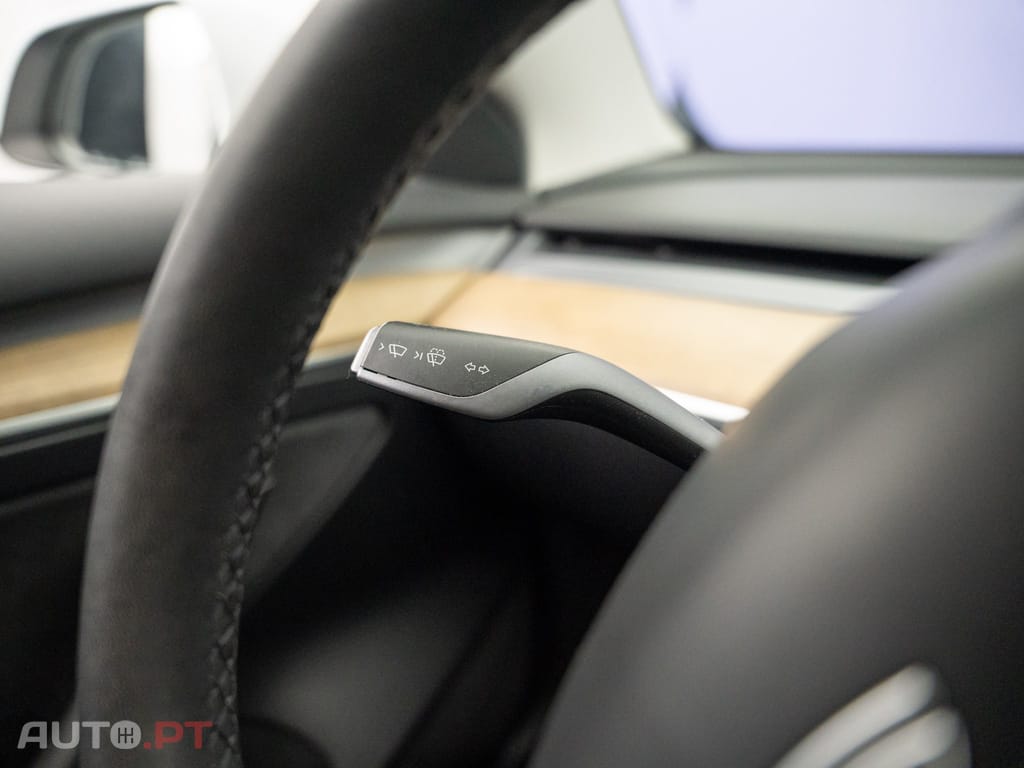 Tesla Model 3 Long Range Tração Integral