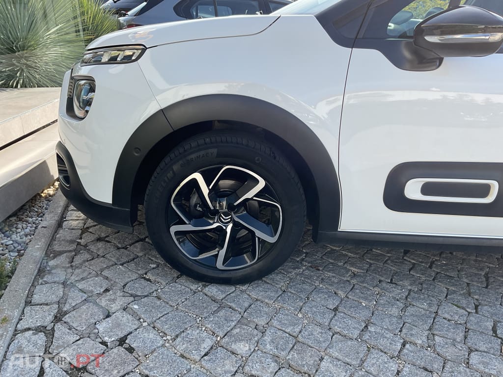 Citroen C3 1.2 PureTech Shine EAT6