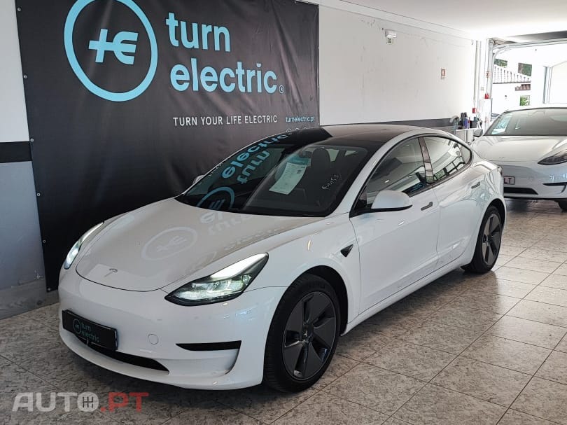 Tesla Model 3 Tração Traseira