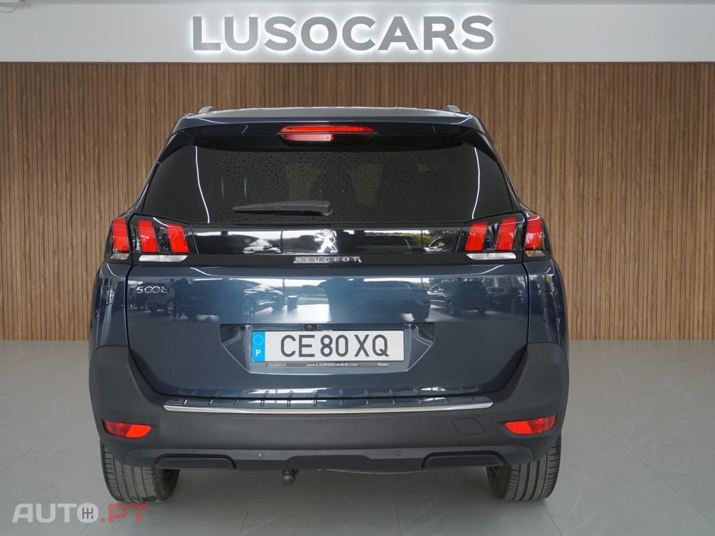 Peugeot 5008 1.2 PureTech Allure EAT8