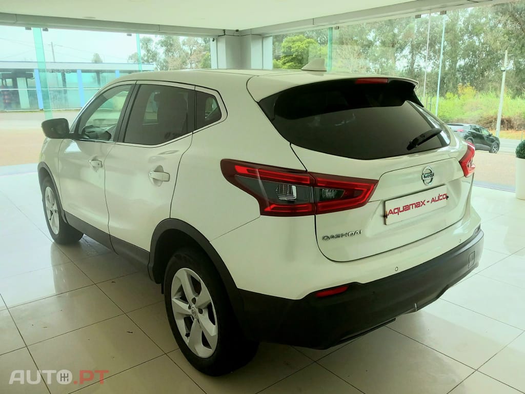 Nissan Qashqai 1.5 dCi N-Connecta Led