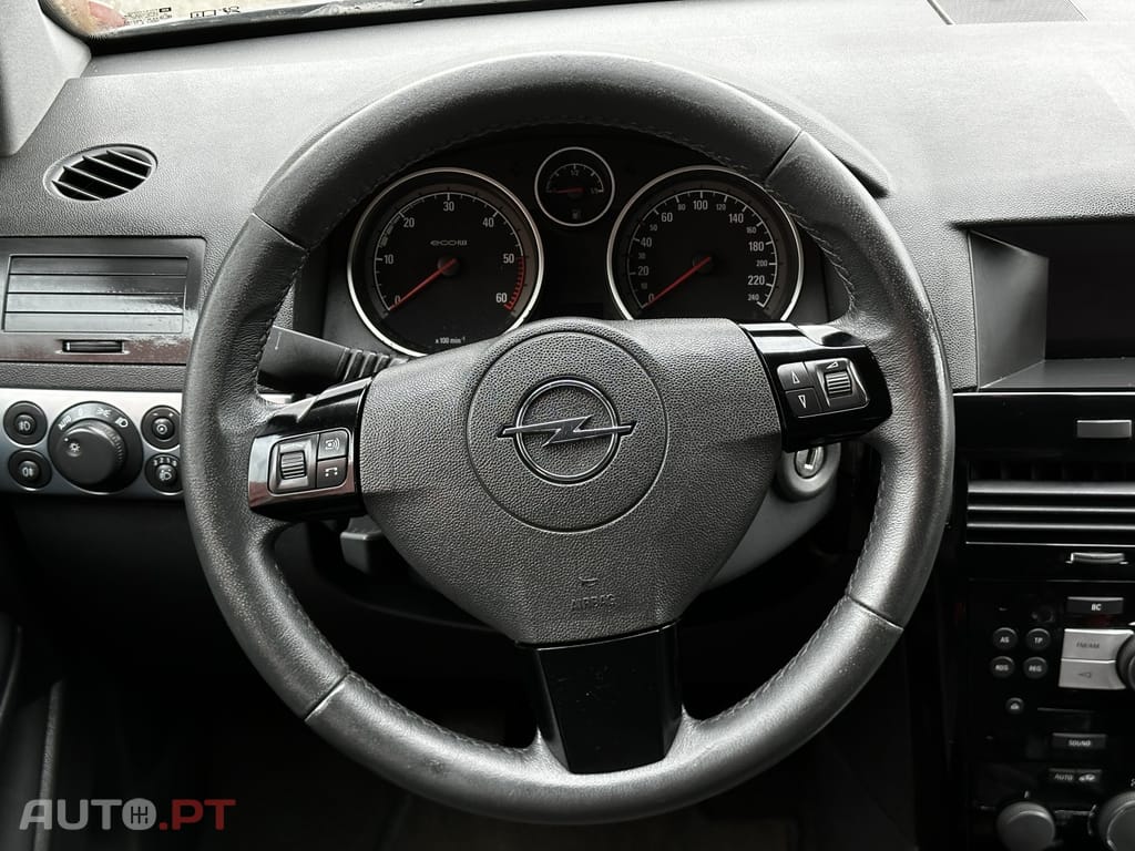 Opel Astra 1.7 CDTi Cosmo ecoFLEX