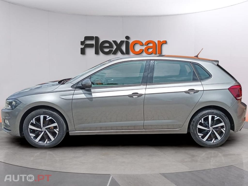 Volkswagen Polo 1.0 TSI Confortline DSG