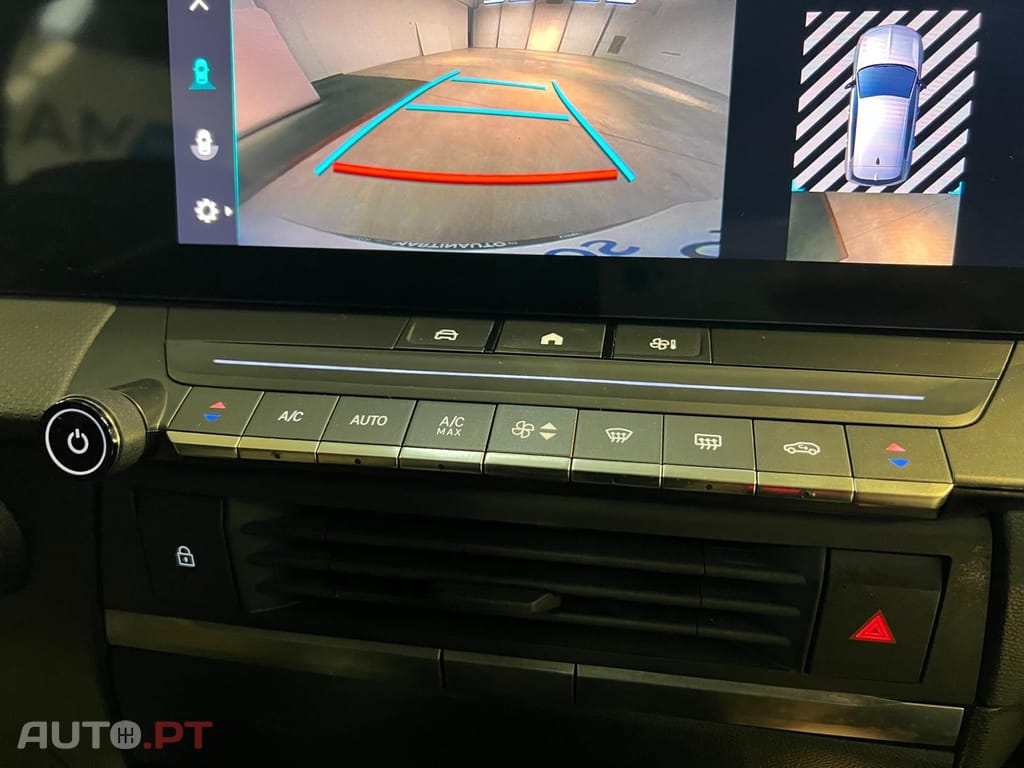 Opel Astra 1.2 T Elegance