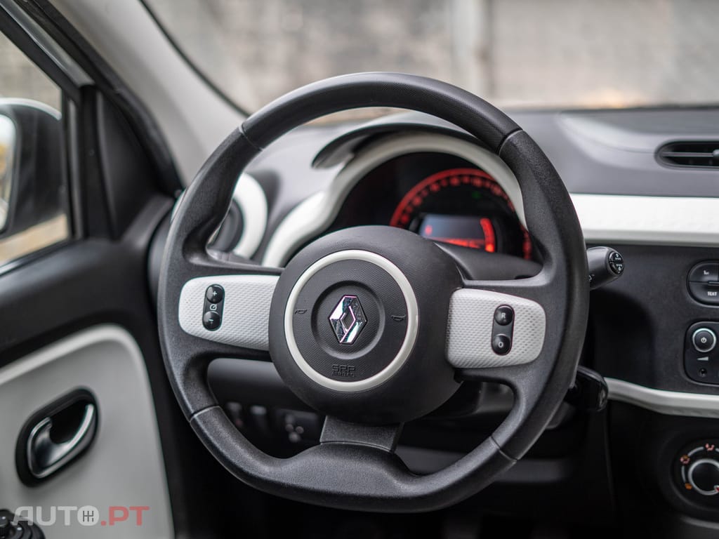 Renault Twingo 1.0 SCe Night&Day