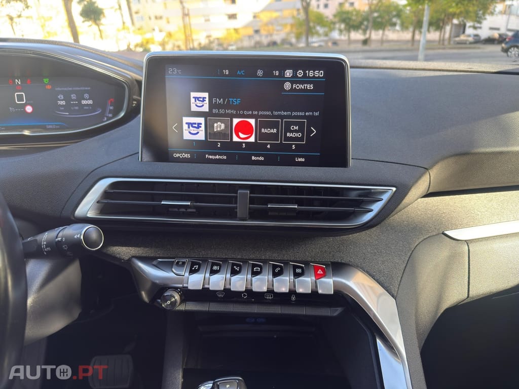 Peugeot 5008 1.5 BlueHDi Allure Pack EAT8