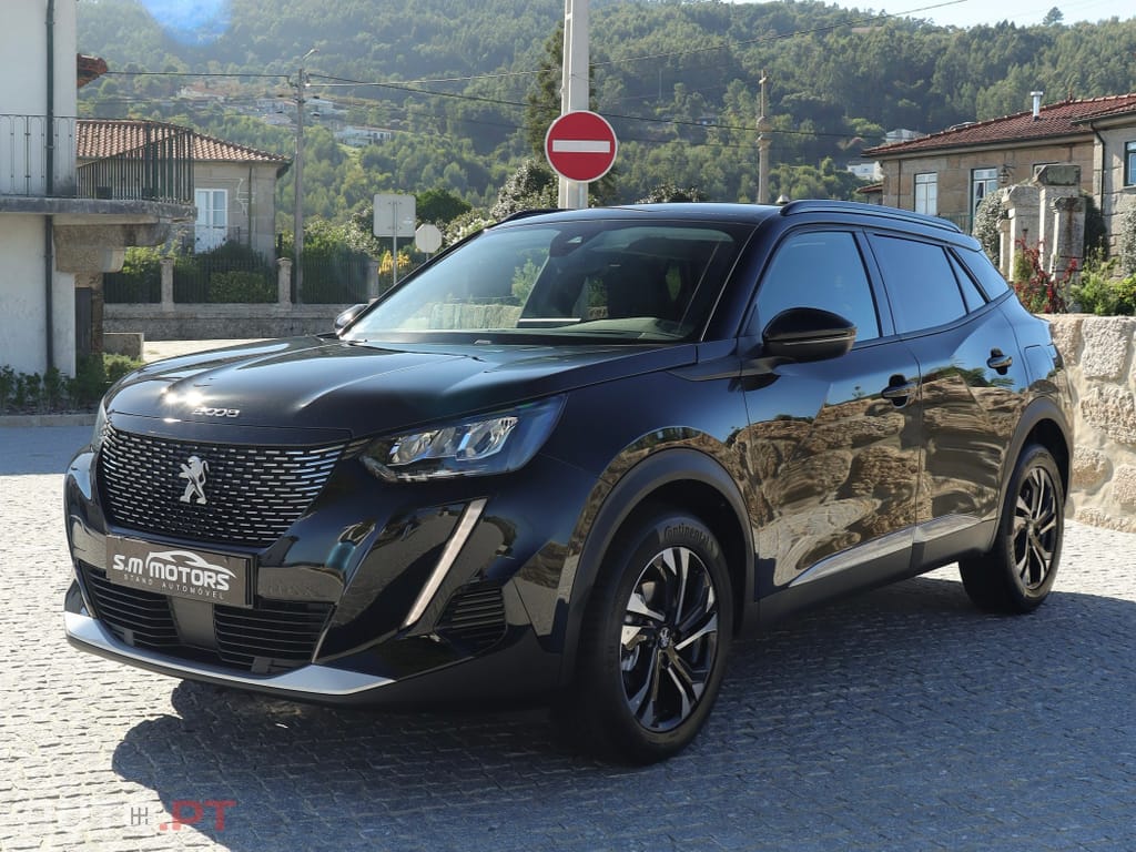 Peugeot 2008 1.2 PureTech Allure Pack EAT8
