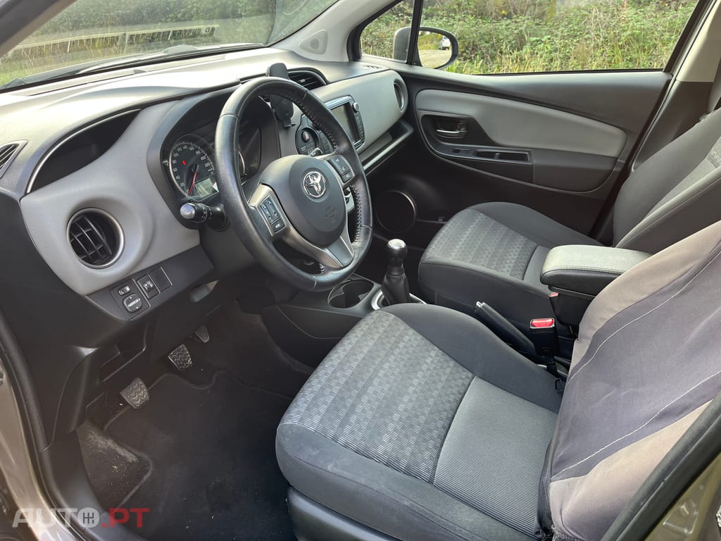 Toyota Yaris VVT- i ACtive