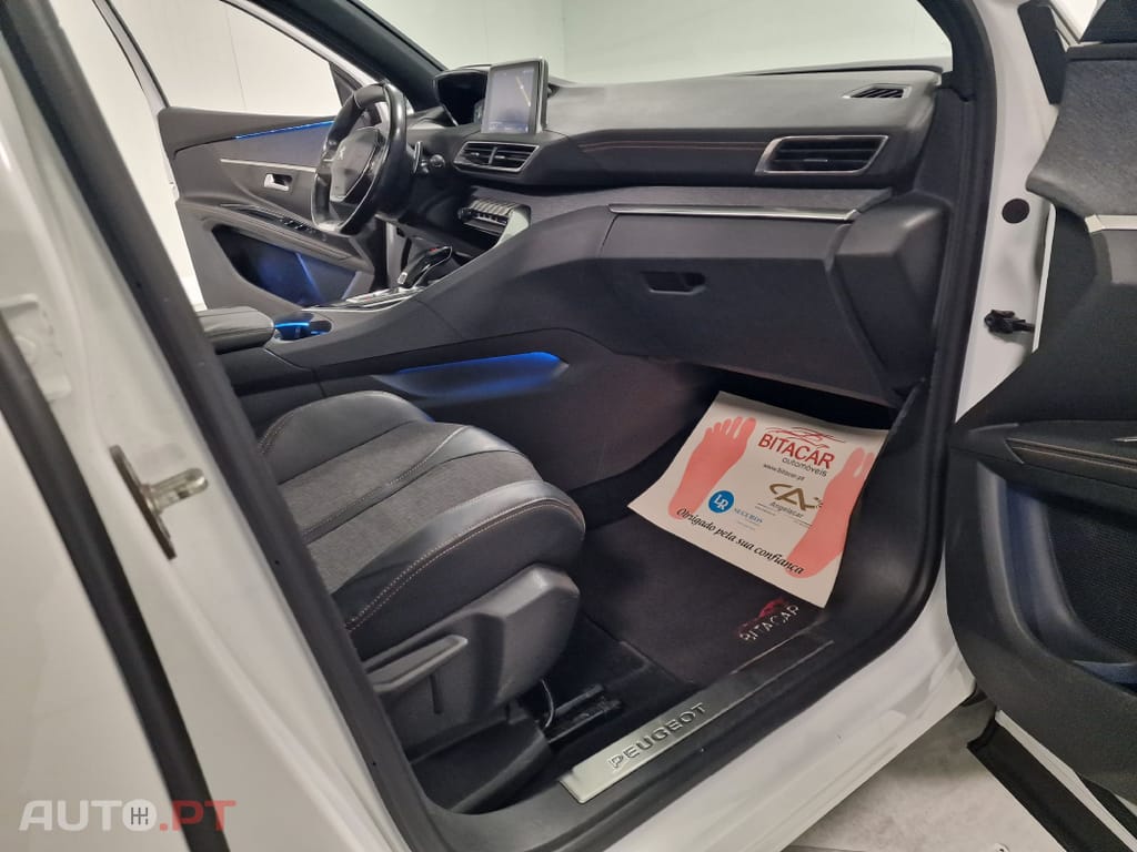 Peugeot 5008 1.6 BLUEHDI 120CV GTLINE TETO DE ABRIR