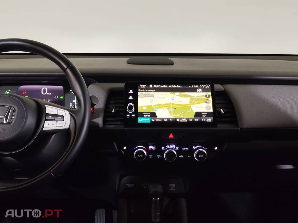 Honda Jazz 1.5i-MMD Crosstar Executive