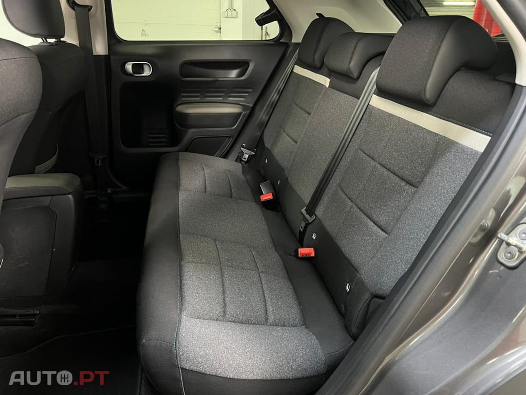 Citroen C4 Cactus 1.2 PureTech 110 S&S Shine Pack