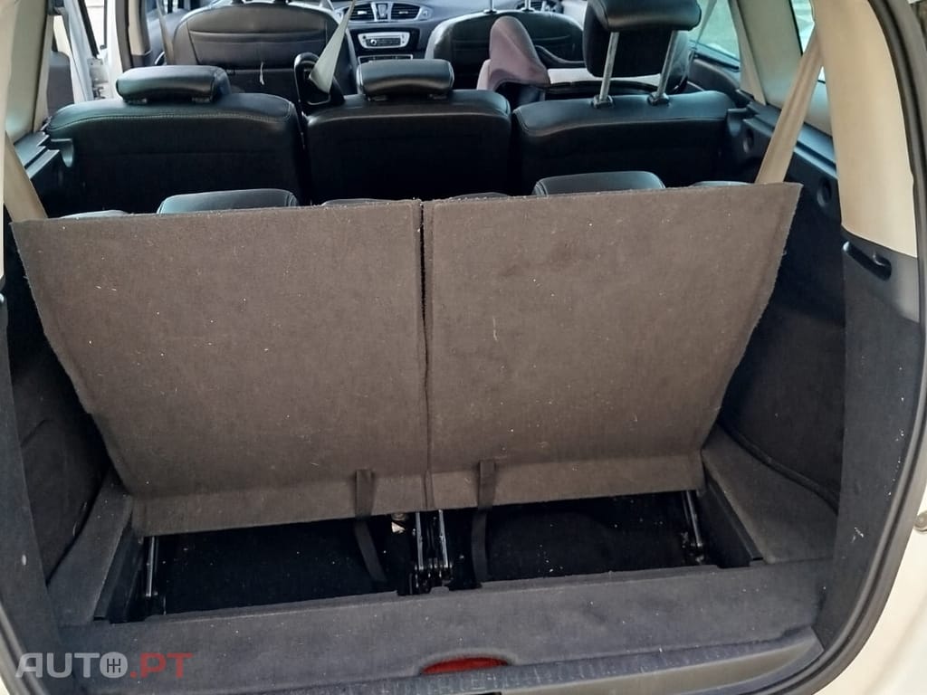 Renault Mégane Scenic Bose edition