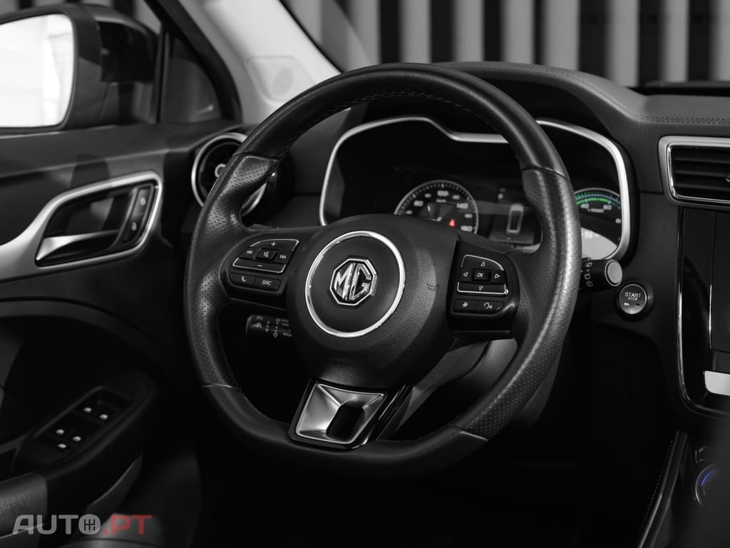 MG ZS EV 44.5 kWh Luxury