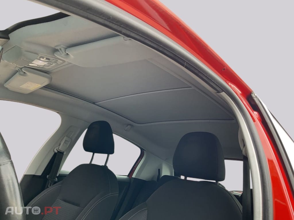 Peugeot 208 1.2 VTi Allure